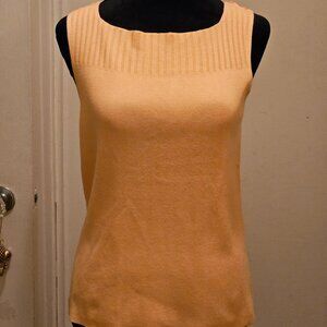 Casual Corner Peach Knit Shell Size Medium